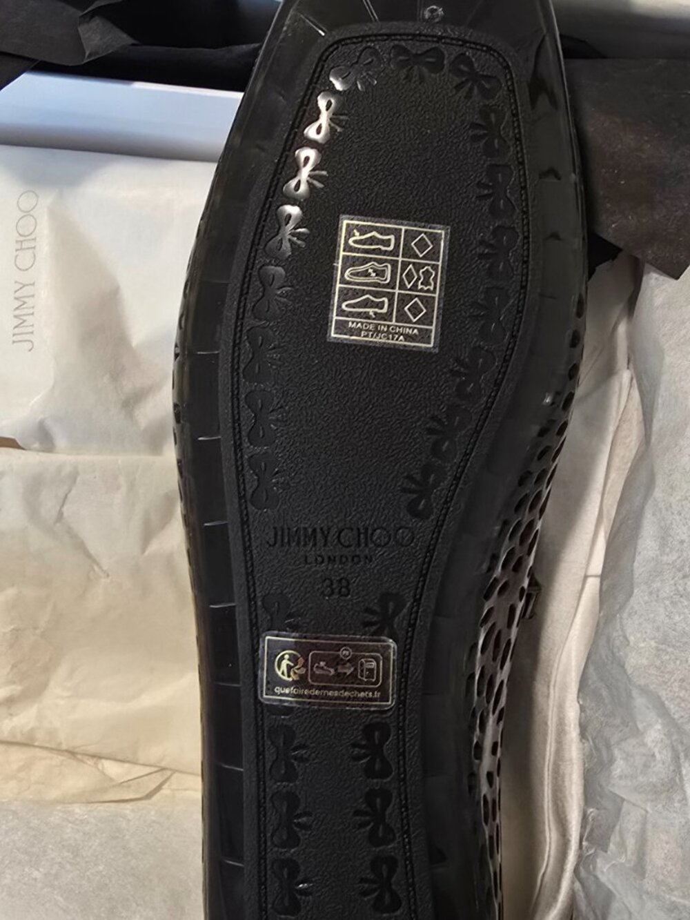 JIMMY CHOO JELLY FLATS - Picture 5 of 10